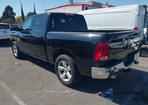 2021 Ram 1500 Classic Tradesman 4X2 5'7 Box из США, поврежденный, VIN 3C6RR6KT5MG714058